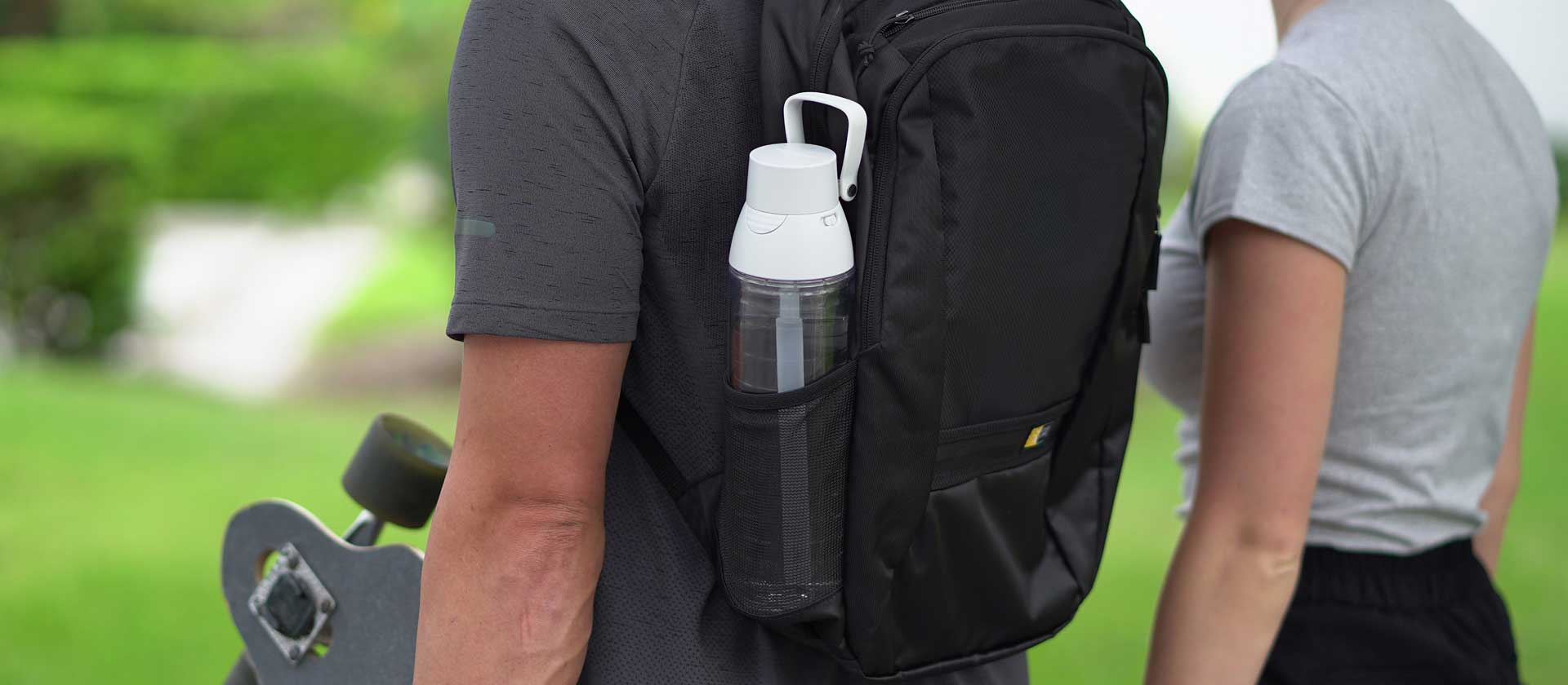 24oz Venture&trade; Bottle Lifestyle Image