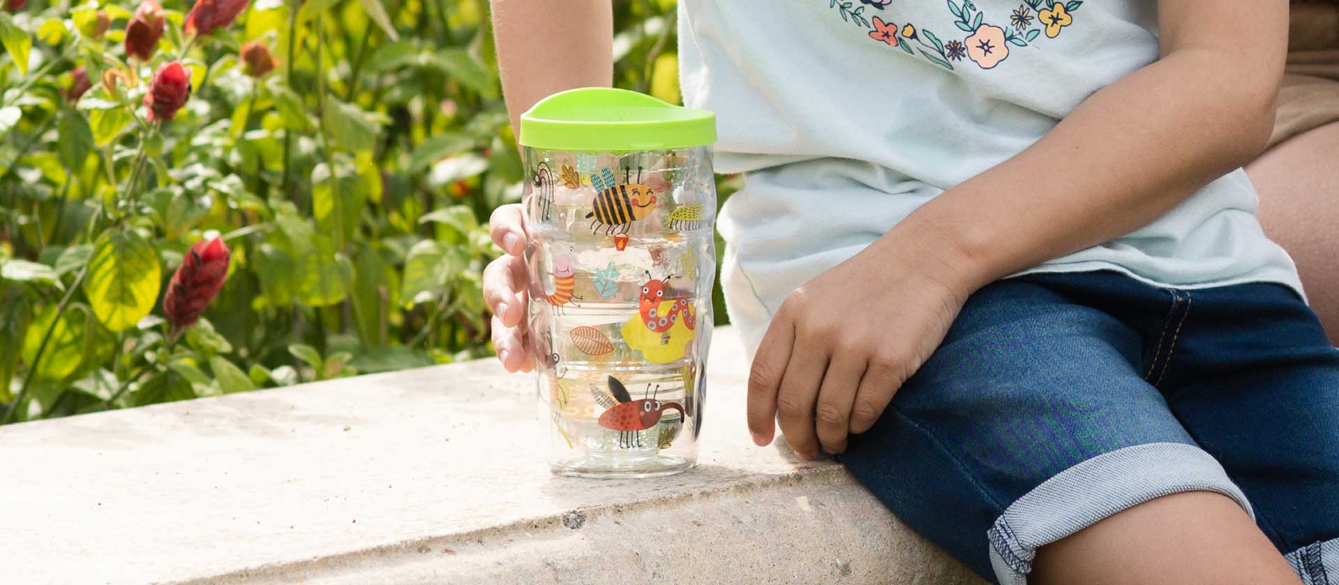 10oz Classic Tumbler Lifestyle Image